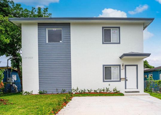 1426 NW 74 ST, Miami FL 33147