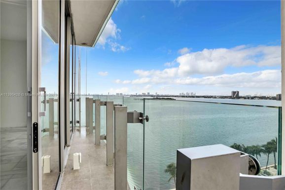 700 NE 26th Terr # 804, Miami FL 33137