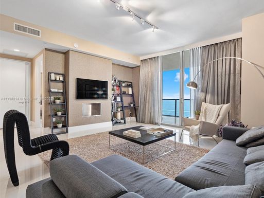 9705 Collins Ave # 1804N, Bal Harbour FL 33154