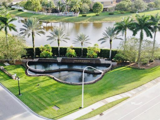 3781 W Coquina Way, Weston FL 33332