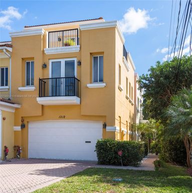 1312 NE 26th Ave, Fort Lauderdale FL 33304