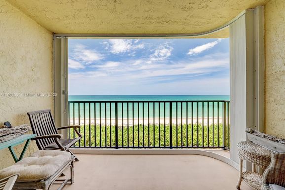 7370 S Ocean Dr # 413, Jensen Beach FL 34957