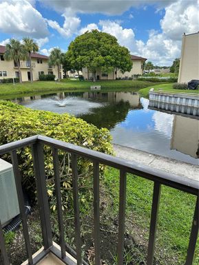 2050 Oleander Blvd. # 104, Fort Pierce FL 34950