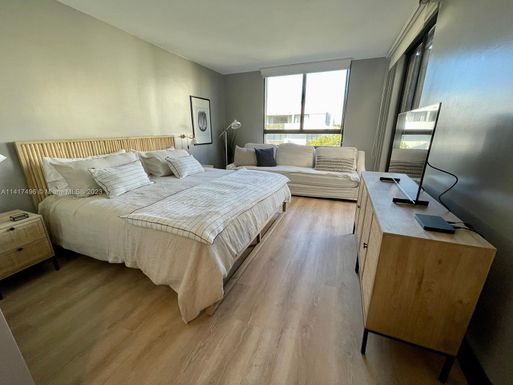 141 Crandon Blvd # 433, Key Biscayne FL 33149