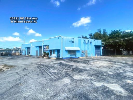 15221 NE 21st Ave, North Miami Beach FL 33162