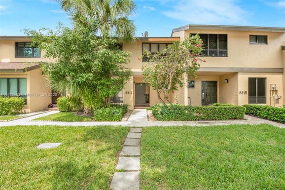 8817 Cleary Blvd # 4, Plantation FL 33324