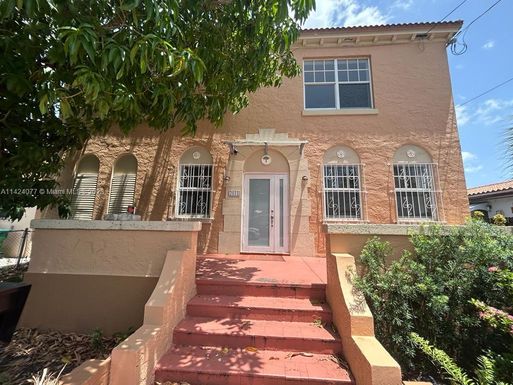 2811 SW 4th St # 1, Miami FL 33135