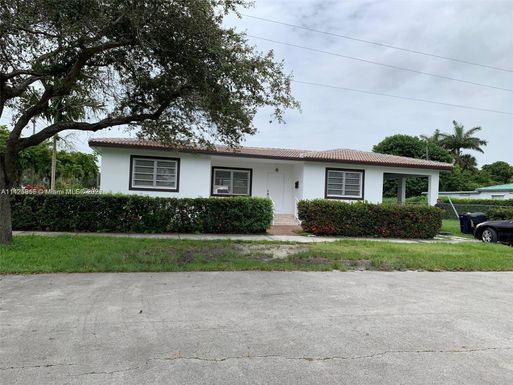 580 Lee Dr # 1, Miami Springs FL 33166