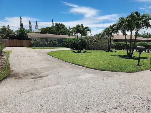 1403 Sandpiper Ln, Lantana FL 33462