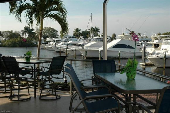 38 Ft. Boat Slip @ Gulf Harbour H-13, Fort Myers FL 33908