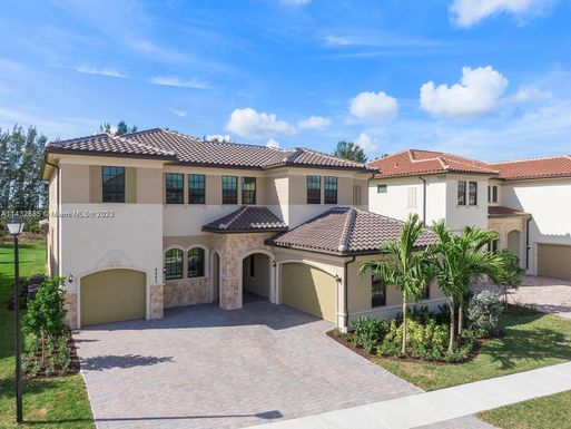 9065 W Parkland Bay, Parkland FL 33076