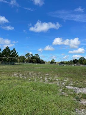 160 S Mayoral, Clewiston FL 33440