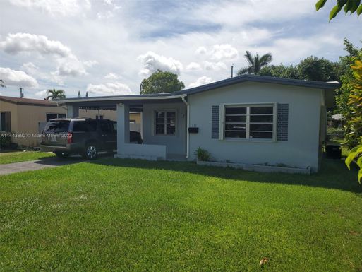 238 NW 6th Ave, Homestead FL 33030