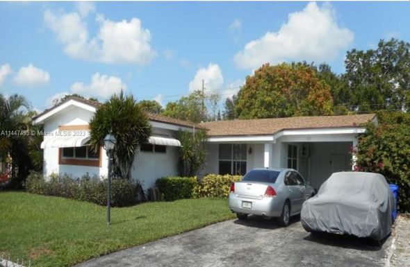 545 NW 30th Ter, Fort Lauderdale FL 33311