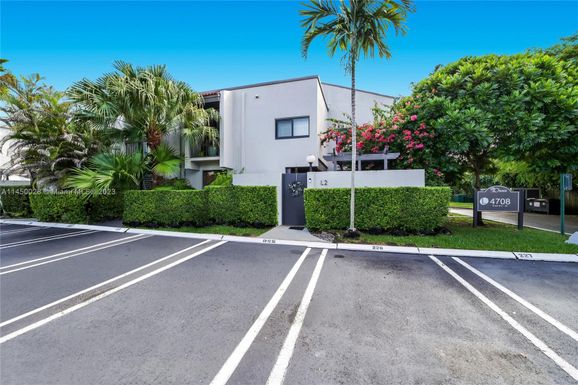 4708 SW 67th Avenue # L2, Miami FL 33155
