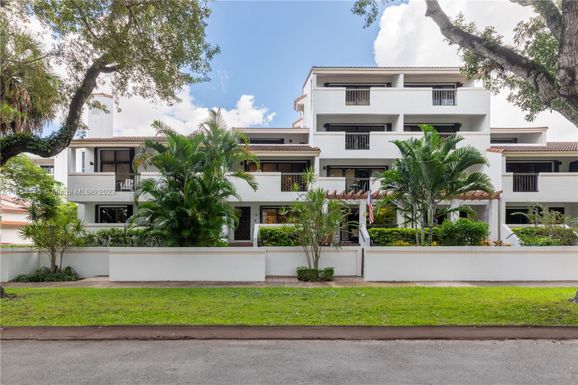 2600 Cardena St # 2, Coral Gables FL 33134