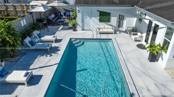 7670 Simms St # 7670, Hollywood FL 33024