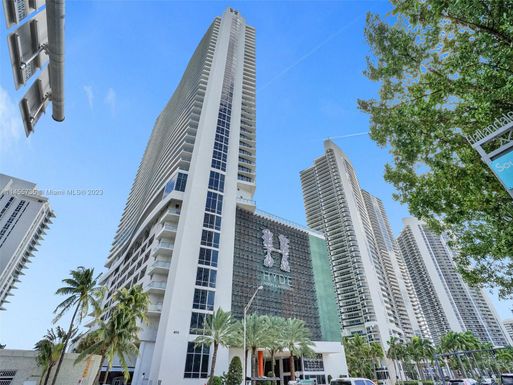 4111 S Ocean Dr, Hollywood FL 33019