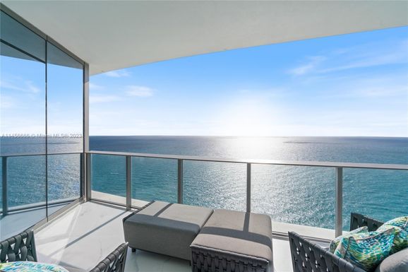 15701 Collins Ave # 3803, Sunny Isles Beach FL 33160