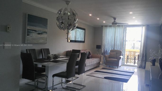 2501 S Ocean Dr # L04, Hollywood FL 33019