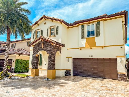 8426 NW 116th Ave, Doral FL 33178