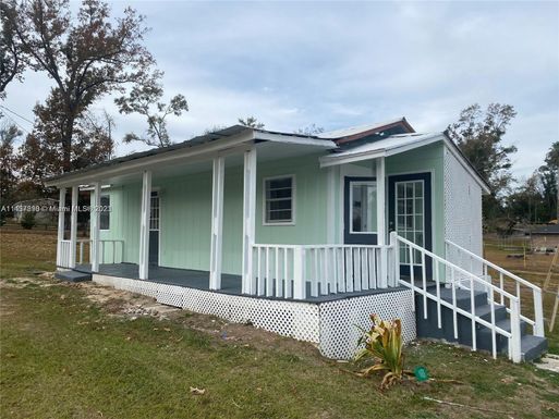 4132 Herring Avenue # 4132, Other City - In The State Of Florida FL 32448