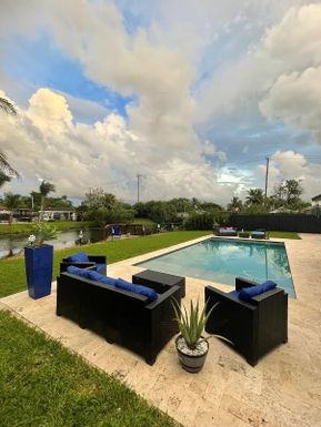 3315 SW 124th Ct, Miami FL 33175