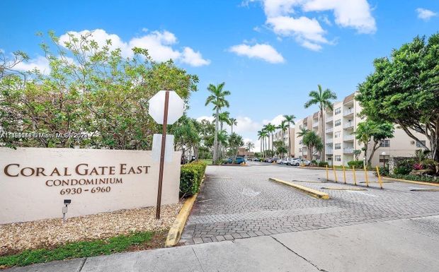 6940 Miami Gardens Dr # 320, Hialeah FL 33015