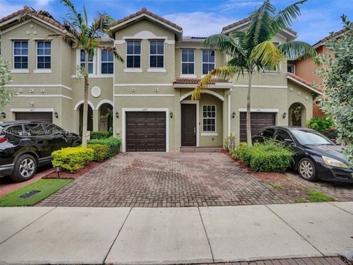 1429 SE 26th Ave, Homestead FL 33035