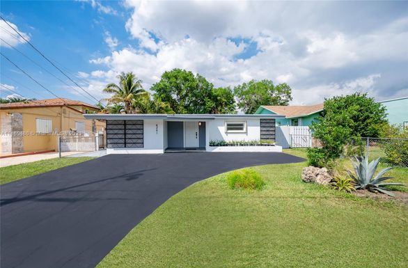 6261 SW 27th St, Miami FL 33155