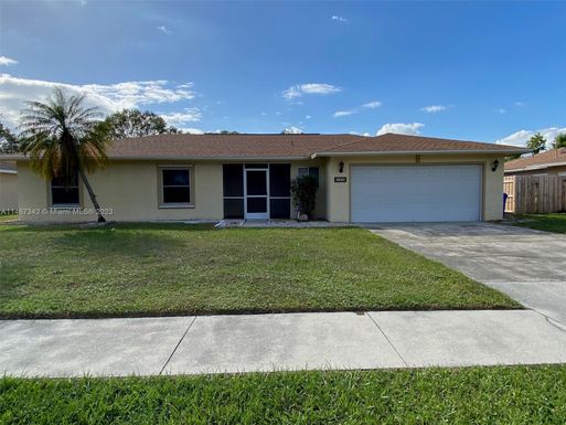 366 Melody Ct, Fort Myers FL 33916