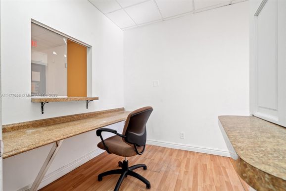 3003 S Congress Ave # 2E, Palm Springs FL 33461