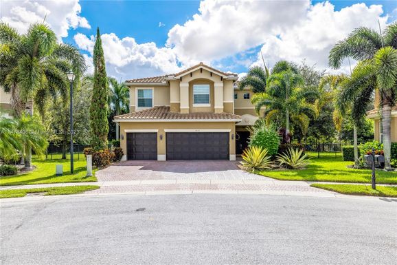 8110 Santalo Cove Ct, Boynton Beach FL 33473