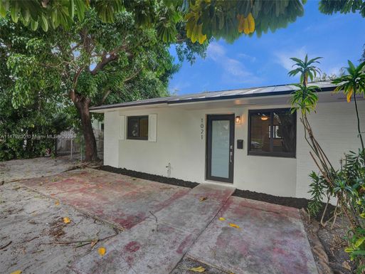 1021 NE 110 ST # 1, Biscayne Park FL 33161