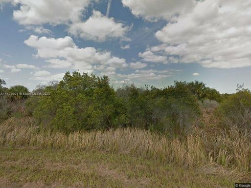 1585 Zinnia, Palm Bay FL 32908