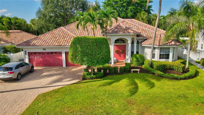 6112 Vista Linda Ln, Boca Raton FL 33433