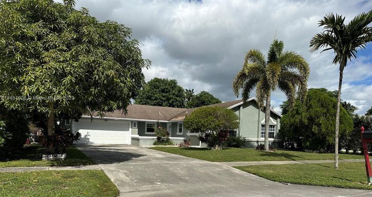 708 Connestee Rd, West Palm Beach FL 33413