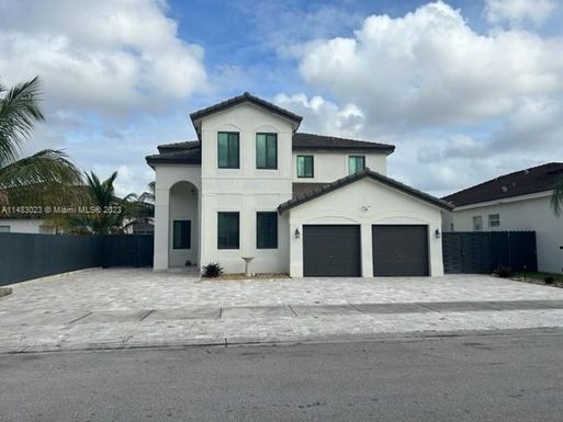 18355 NW 89th Ave # 18355, Hialeah FL 33018