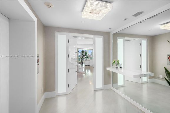 20155 NE 38th Ct # 1001, Aventura FL 33180