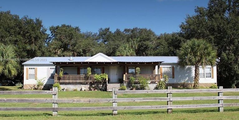 1435 8th st, Other City - In The State Of Florida FL 33944
