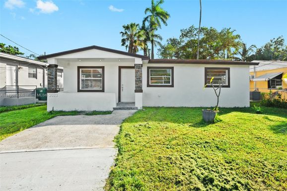 256 NW 82nd Ter, Miami FL 33150