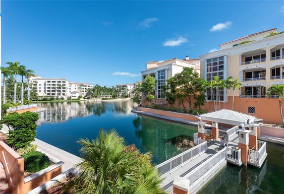 737 Crandon Blvd # 202, Key Biscayne FL 33149