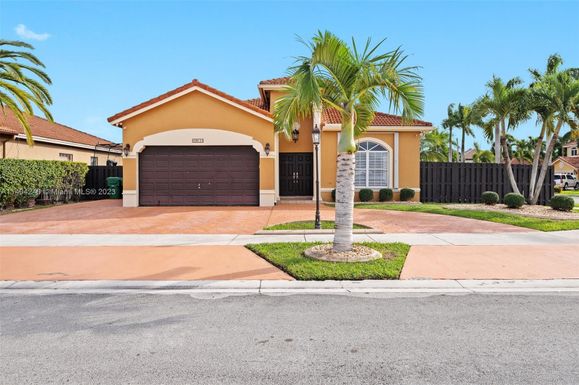2911 SW 149th Pl, Miami FL 33185