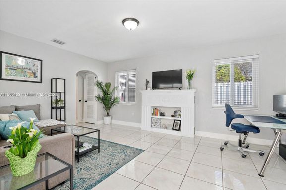 2225 SW 57th Ct # 0, Miami FL 33155