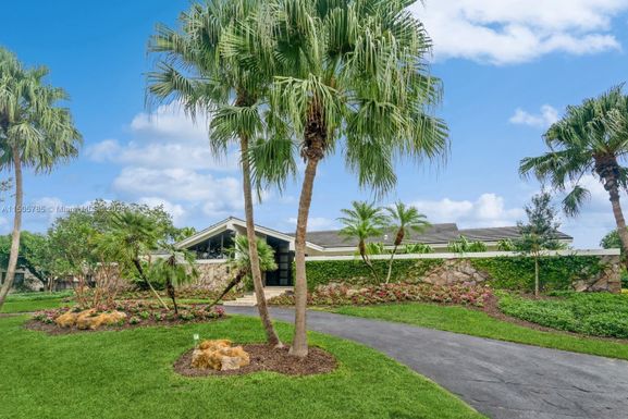 15405 SW 73rd Ct, Palmetto Bay FL 33157
