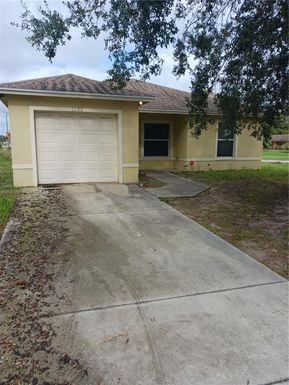 1118 Avenue F, Fort Pierce FL 34950