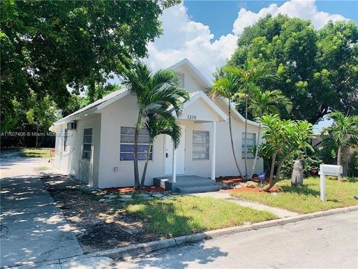 1319 S L ST # 1319, Lake Worth FL 33460