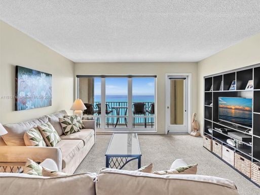 750 N Ocean Blvd # 1209, Pompano Beach FL 33062