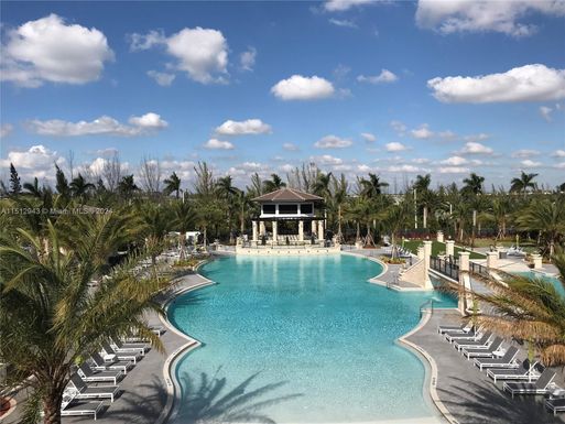 8740 NW 103rd Ave, Doral FL 33178