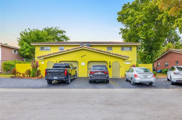 4350 NW 80th Ave, Coral Springs FL 33065